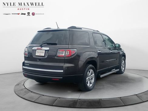 Used 2015 GMC Acadia SLE image 16