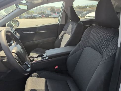 Certified 2025 Toyota Camry LE FWD image 8