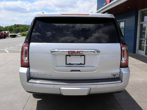 Used 2018 GMC Yukon XL Denali w/ Denali Ultimate Package AWD/4WD image 7