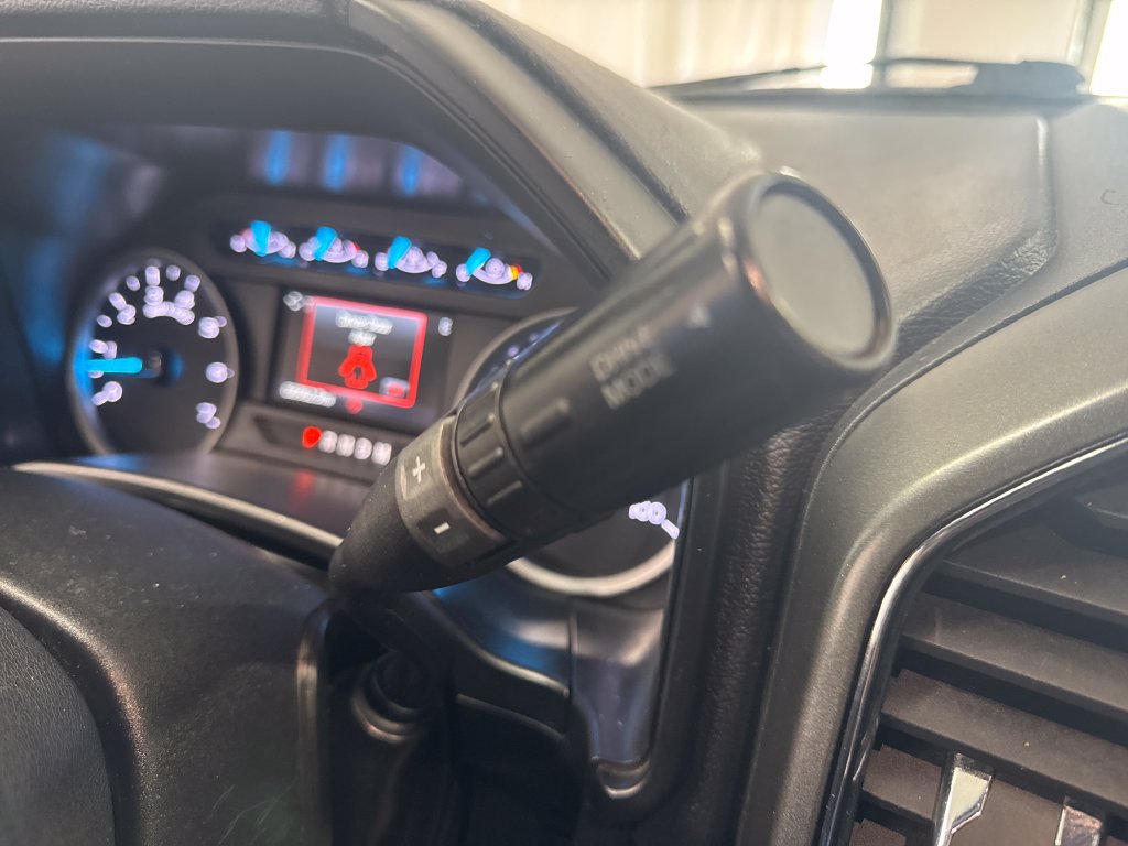 Used 2021 Ford F250 XLT w/ XLT Premium Package AWD/4WD image 24