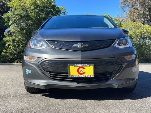 Used 2021 Chevrolet Bolt LT image 3