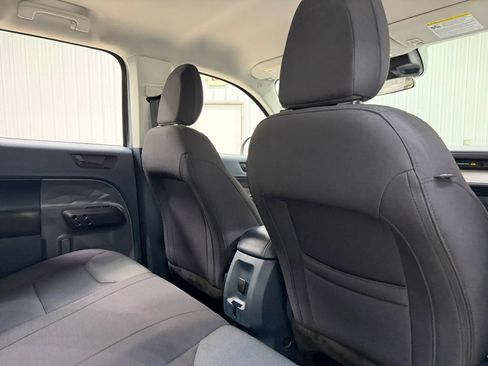 Used 2022 Ford Maverick XL FWD image 17