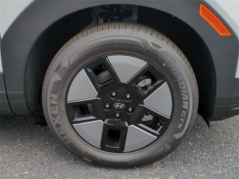 New 2026 Hyundai Santa Fe SE image 10