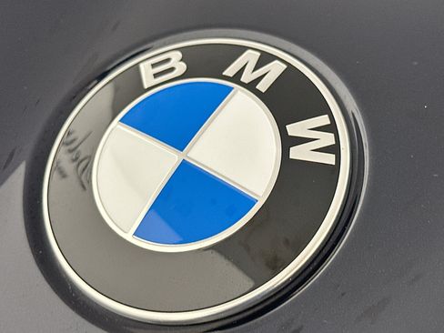 Used 2023 BMW XM AWD/4WD image 35