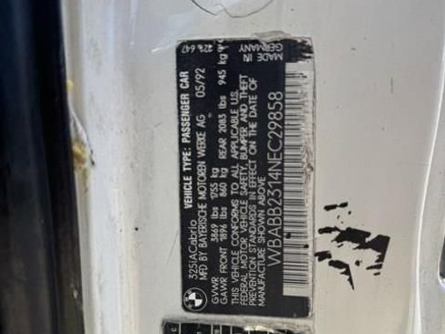 Used 1992 BMW 325i Convertible RWD image 34