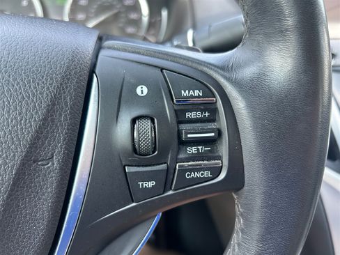 Used 2017 Acura TLX w/ Technology Package FWD image 18