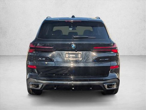 Used 2026 BMW X5 xDrive40i w/ M Sport Package AWD/4WD image 8