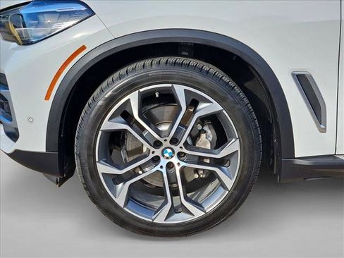 Used 2022 BMW X5 sDrive40i w/ Premium Package image 25