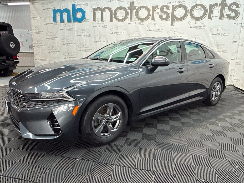 Used 2023 Kia K5 LXS FWD image 2