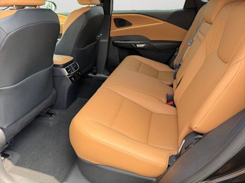 Used 2023 Lexus RX 350 Premium w/ Accessory Package AWD/4WD image 12
