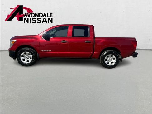 Certified 2017 Nissan Titan S image 2