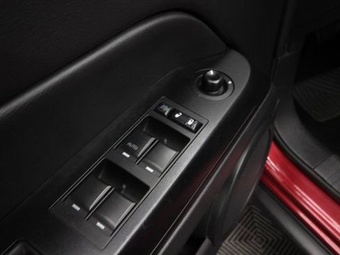 Used 2017 Jeep Patriot High Altitude image 17