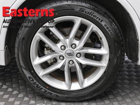 Used 2024 Dodge Durango GT RWD image 8