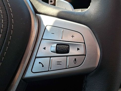 Used 2026 BMW X7 xDrive40i image 19