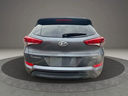 Used 2017 Hyundai Tucson SE image 6