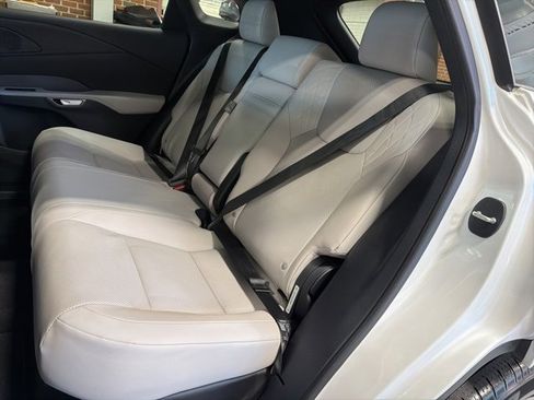 Used 2023 Lexus RX 350 Premium image 30