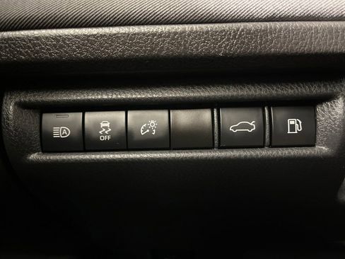 Certified 2025 Toyota Camry LE image 28