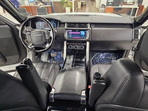 Used 2017 Land Rover Range Rover Supercharged image 10