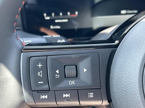 New 2026 Nissan Kicks SR w/ SR Premium Package FWD image 28