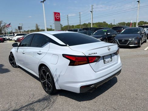 Certified 2024 Nissan Altima 2.5 SR w/ SR Premium Package image 5