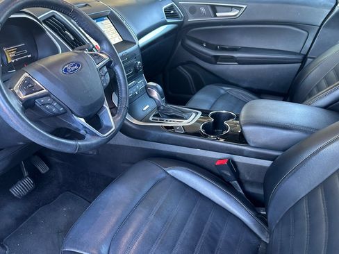 Used 2016 Ford Edge SEL w/ Equipment Group 201A AWD/4WD image 9
