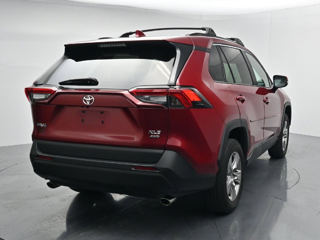 Used 2023 Toyota RAV4 XLE w/ Convenience Package AWD/4WD image 6