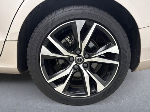 Used 2023 Volvo S60 B5 Core AWD/4WD image 21