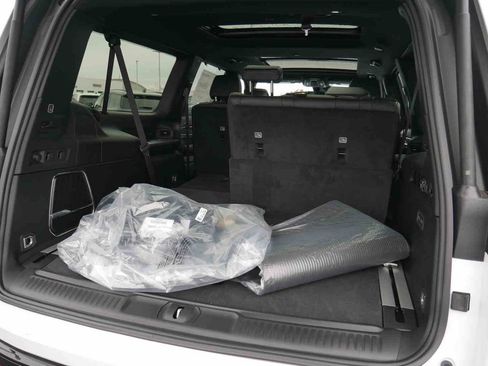 New 2025 Jeep Wagoneer L Series II w/ Convenience Group I image 6