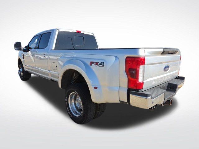 Used 2018 Ford F350 Lariat w/ Lariat Ultimate Package AWD/4WD image 6