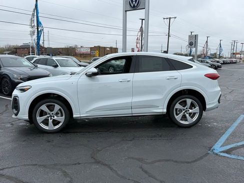 New 2025 Audi Q5 Premium Plus image 3