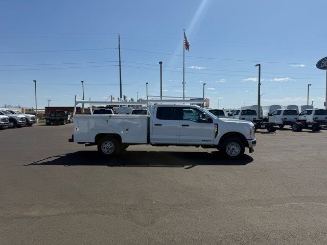 New 2026 Ford F350 XL w/ XL Chrome Package AWD/4WD image 2