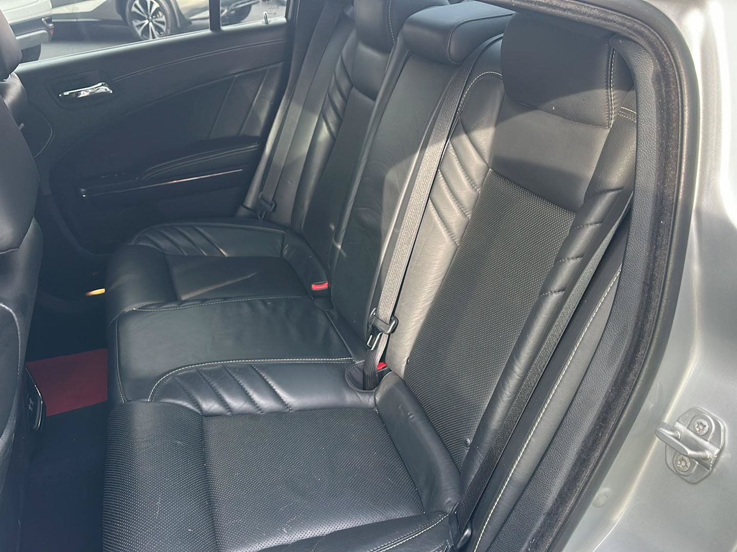 Used 2019 Dodge Charger SRT Hellcat w/ Harman/Kardon Audio Group RWD image 19