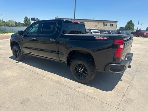 Used 2022 Chevrolet Silverado 1500 Custom Trail Boss AWD/4WD image 31