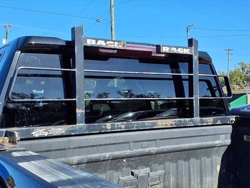 Used 2022 Chevrolet Silverado 2500 LT image 21