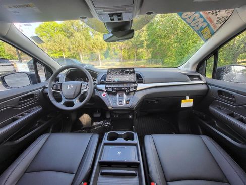 New 2026 Honda Odyssey EX-L image 15