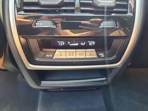 Used 2026 BMW X5 xDrive40i w/ M Sport Package AWD/4WD image 27