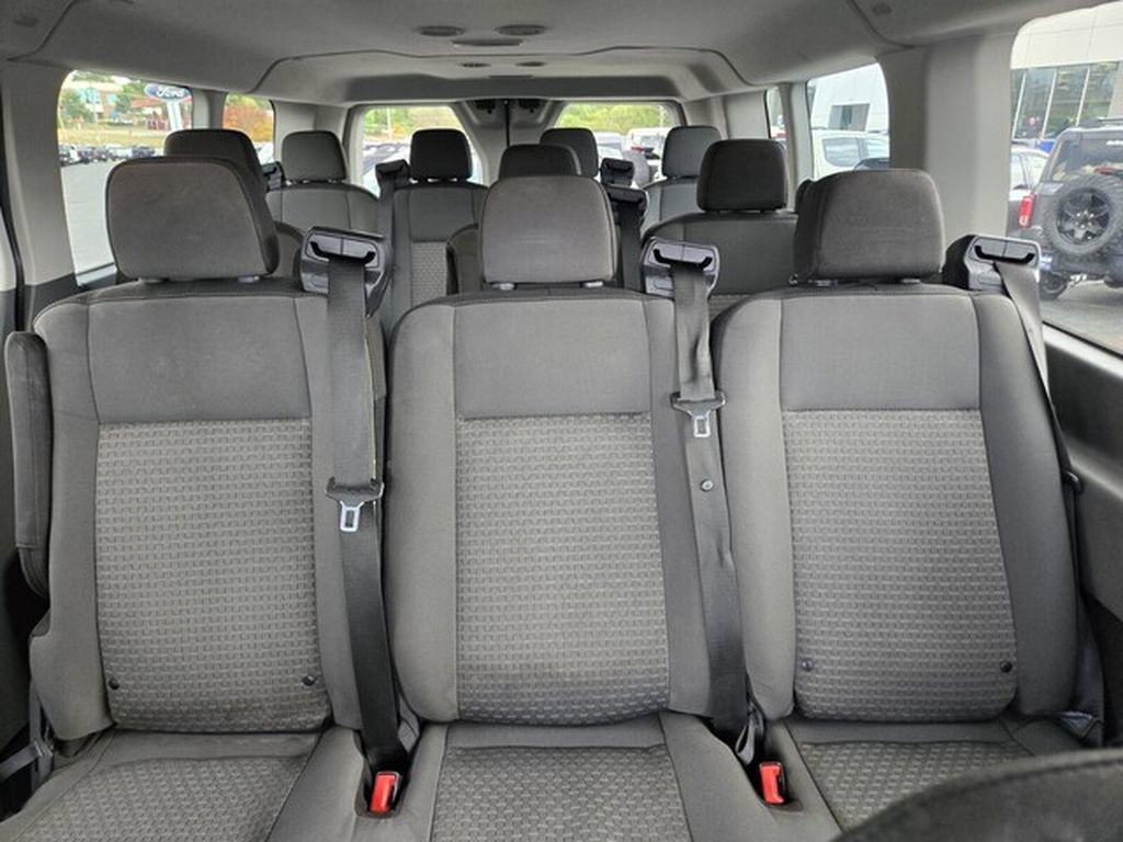 Certified 2023 Ford Transit 350 XLT RWD image 11