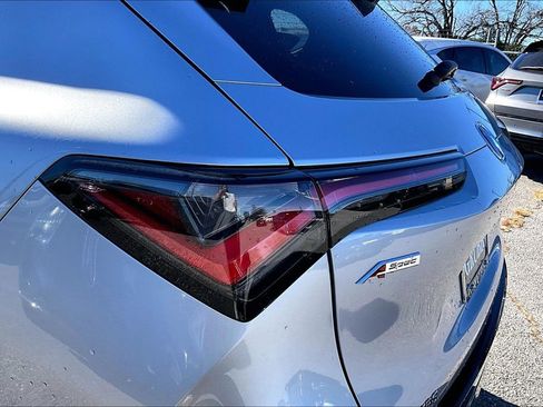 Certified 2025 Acura MDX w/ Technology Package image 41