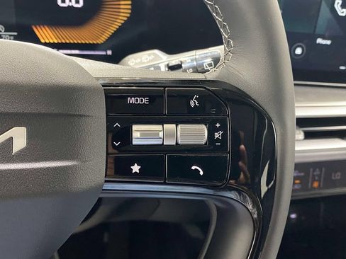 New 2026 Kia Sorento S AWD/4WD image 22