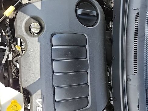 Used 2018 Dodge Journey Crossroad AWD/4WD image 47