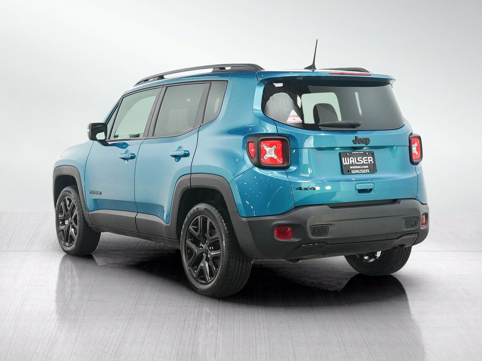 Used 2022 Jeep Renegade Altitude w/ Convenience Group AWD/4WD image 3