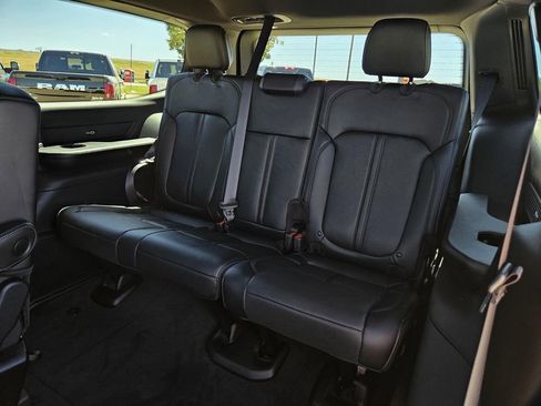 New 2025 Jeep Wagoneer Series II w/ Premium Group I image 21