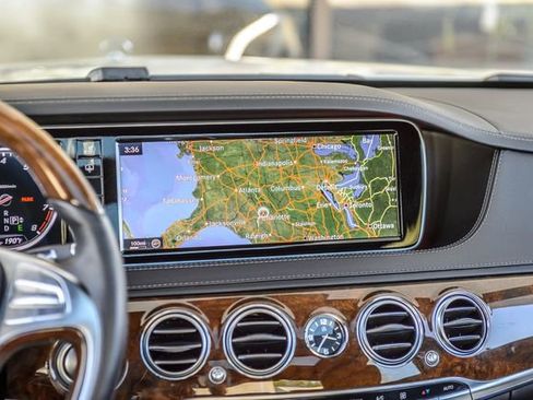 Used 2015 Mercedes-Benz S 550 Sedan image 35