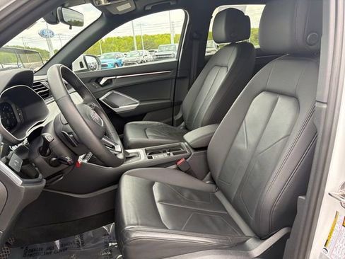 Used 2025 Audi Q3 2.0T Premium AWD/4WD image 10