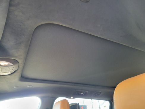 Used 2023 Chrysler Pacifica Pinnacle image 18