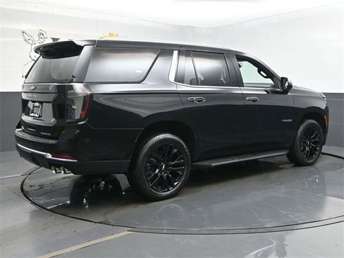 New 2025 Chevrolet Tahoe Premier w/ Sun And Tow Package image 29
