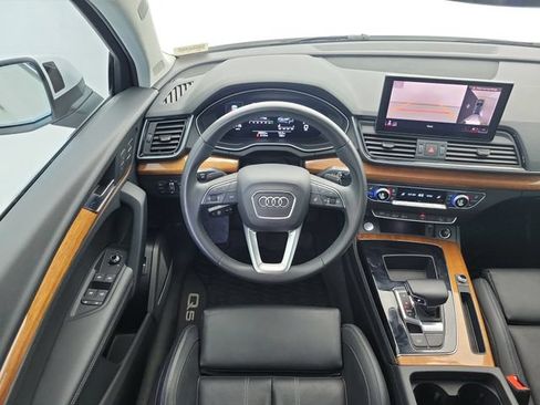 Used 2023 Audi Q5 2.0T Premium Plus w/ Premium Plus Package AWD/4WD image 18