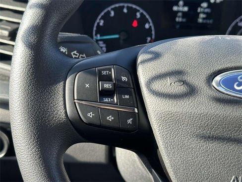 New 2025 Ford Transit 250 148 Medium Roof image 18