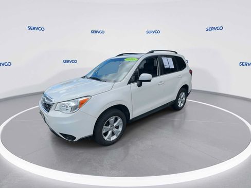 Used 2016 Subaru Forester 2.5i Limited AWD/4WD image 4