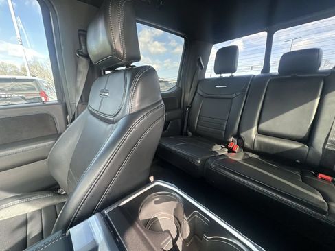 Used 2024 Ford F150 Platinum w/ FX4 Off-Road Package AWD/4WD image 12